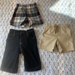 3 pc set 3-6 months shorts and pants
